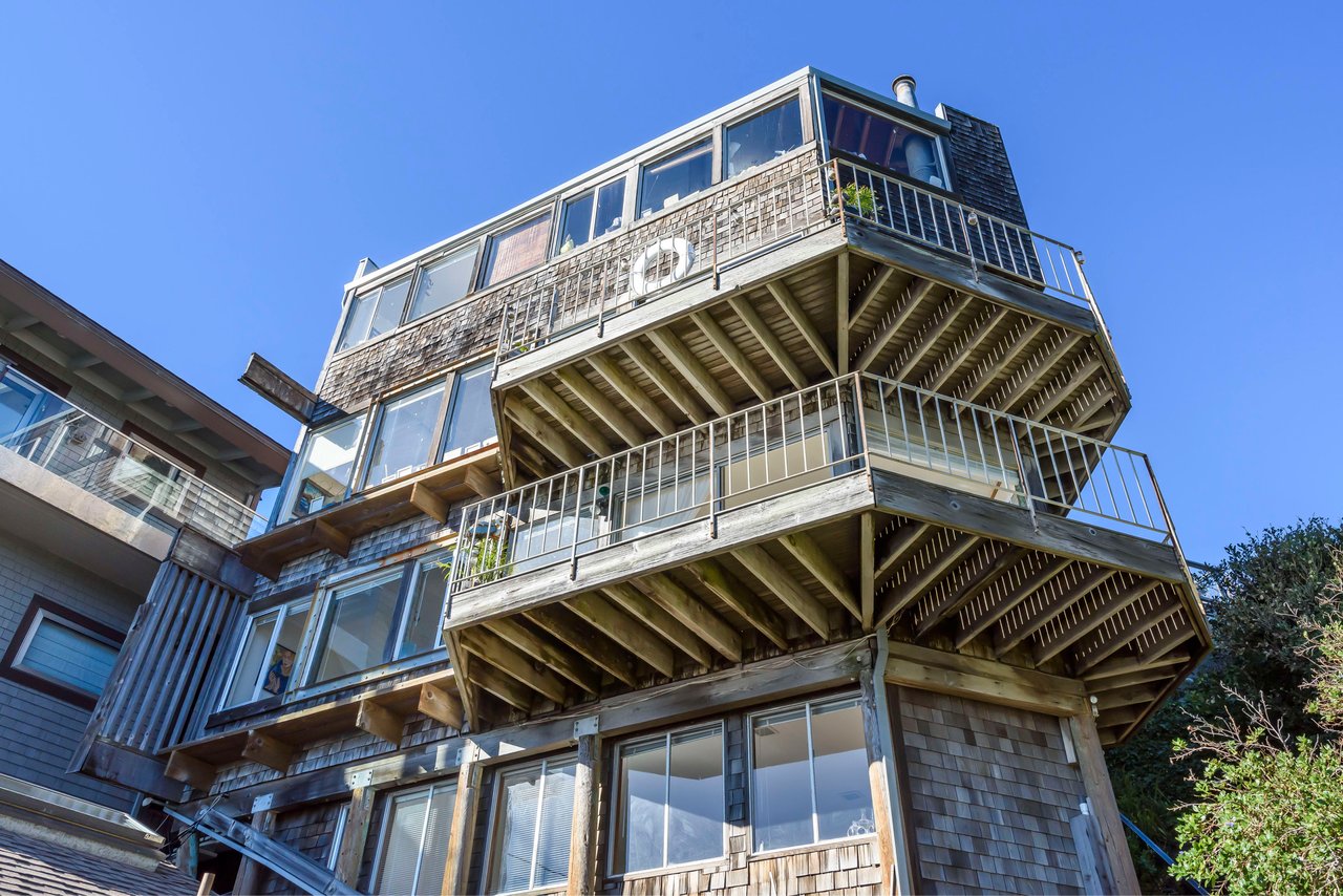 Private Beach 'Jewel' with Golden Gate Bridge Views- Represented Buyer