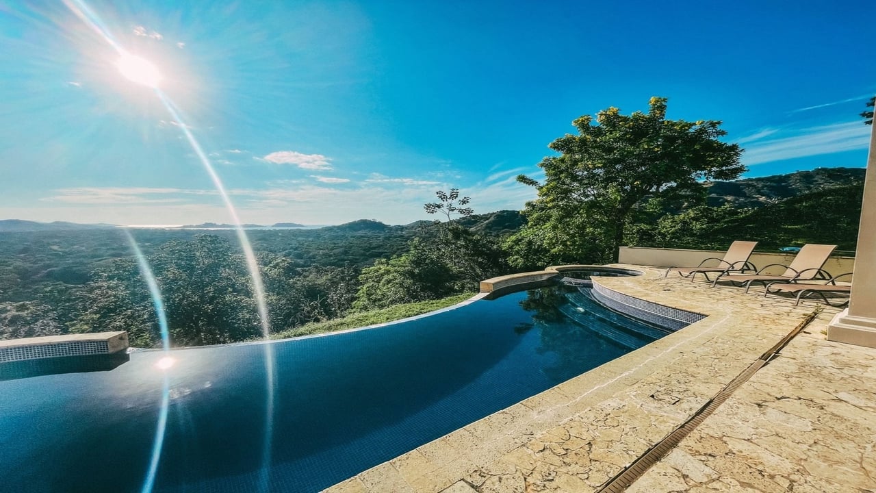 Mediterranean Infinity Pool Home, Flamingo, Guanacaste