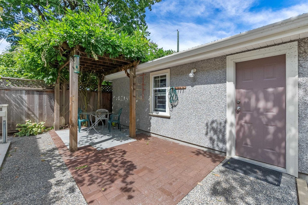 3515 W 22nd Ave