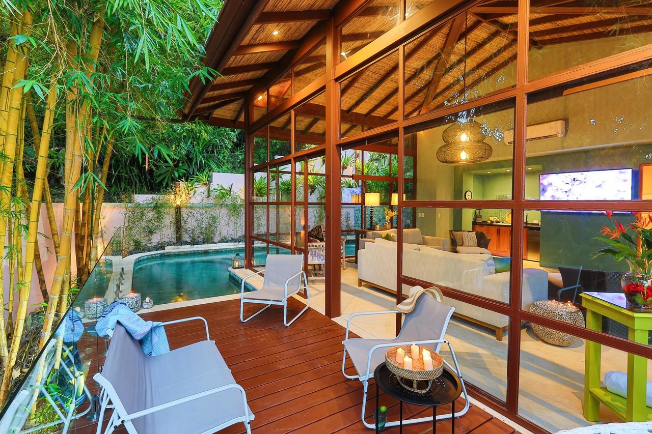 Balinese Tropical Rental Villa, Manuel Antonio, Puntarenas