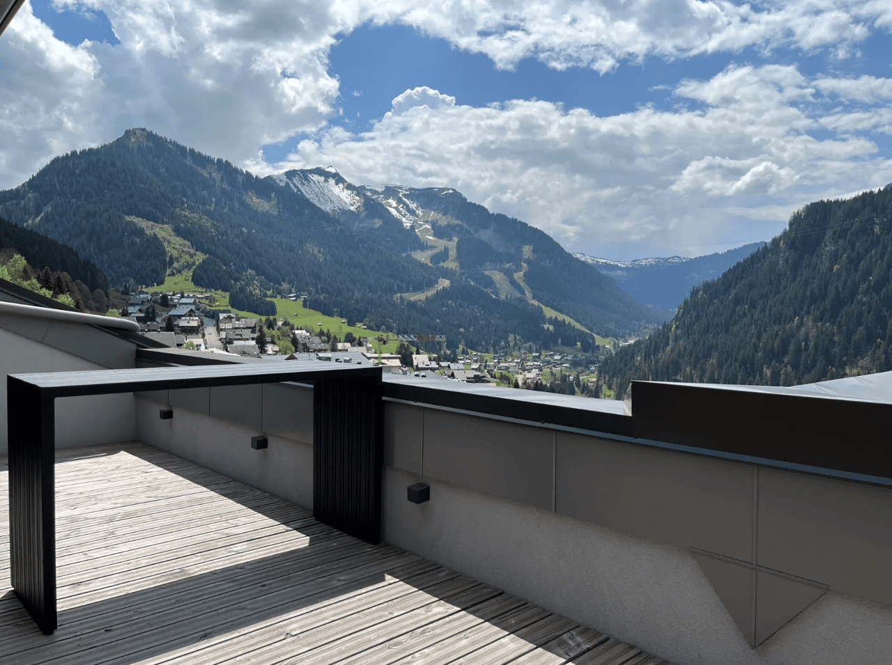 SUNNY CHATEL PENTHOUSE 