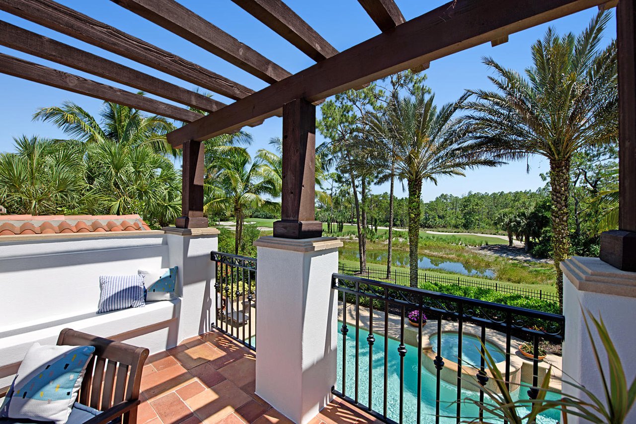 10838 Est Cortile CT