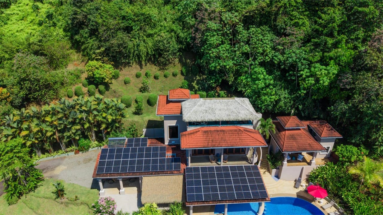 Solar Powered Coastal Luxury Estate, Dominical, Puntarenas
