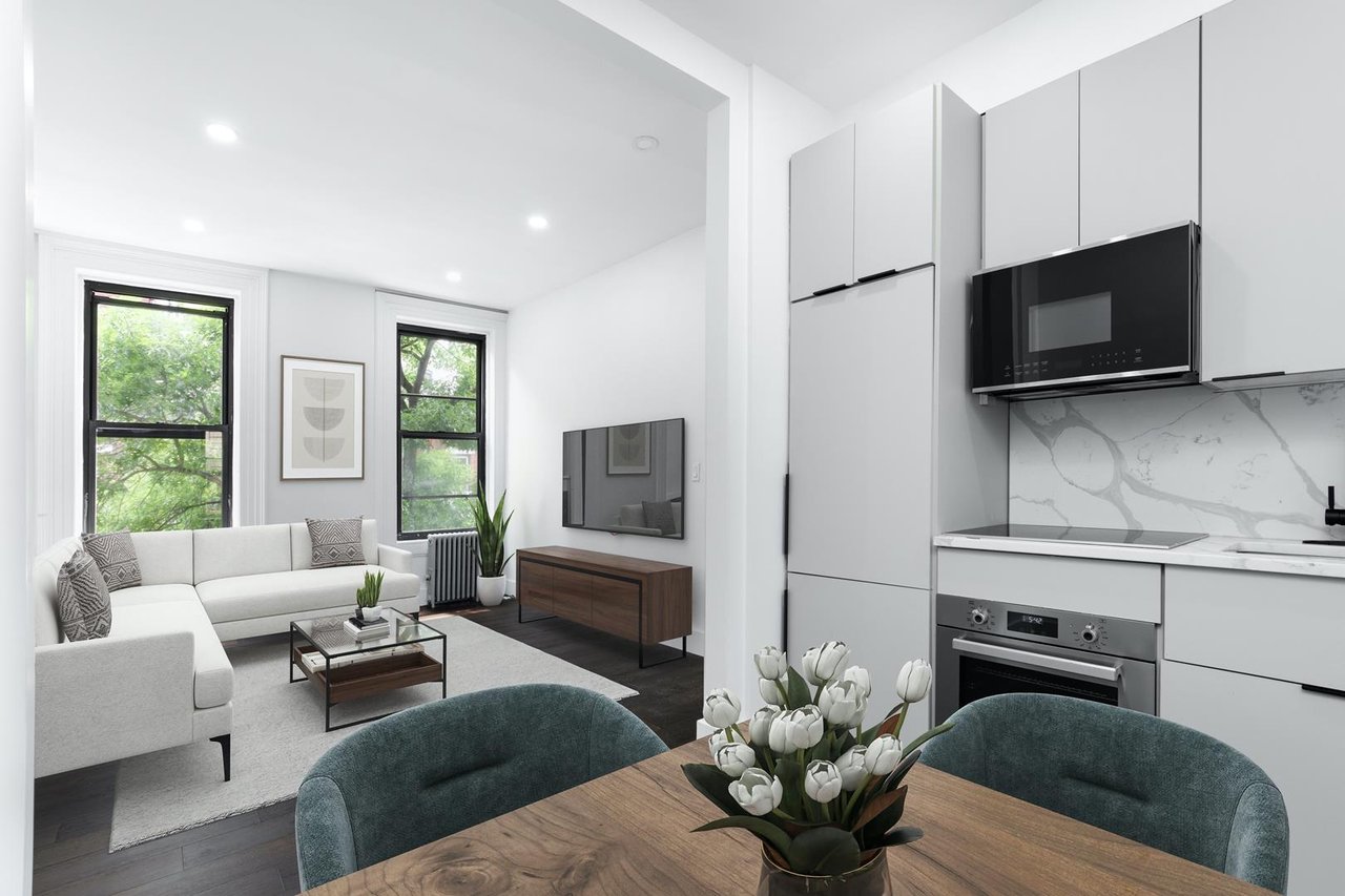 247 East 10th Street, Apt 8