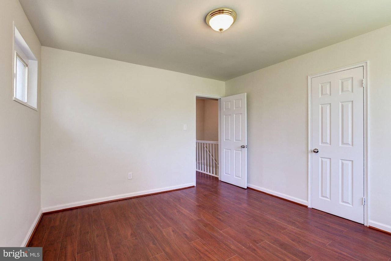 810 Neptune Ave