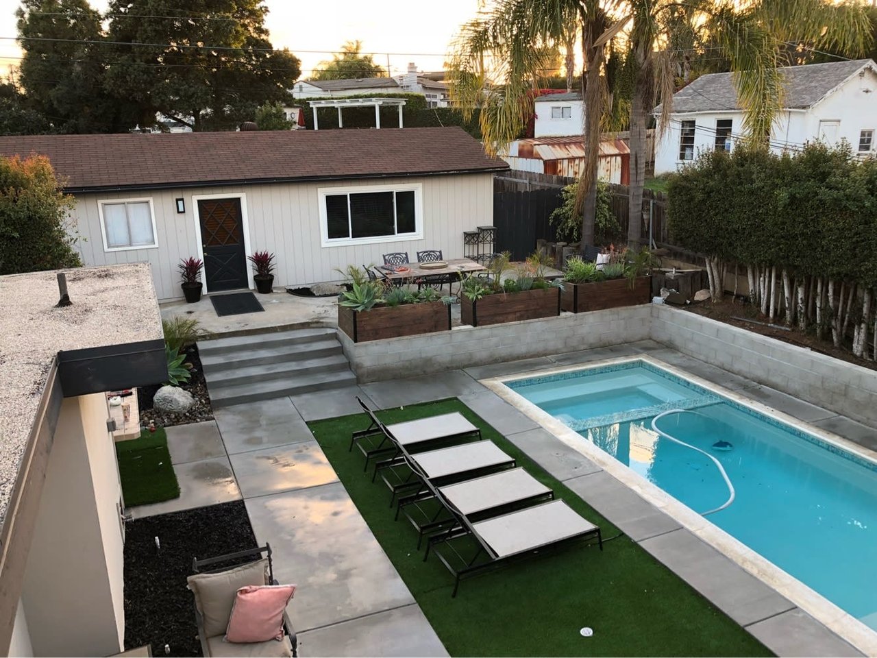 3111 Meadow Grove
