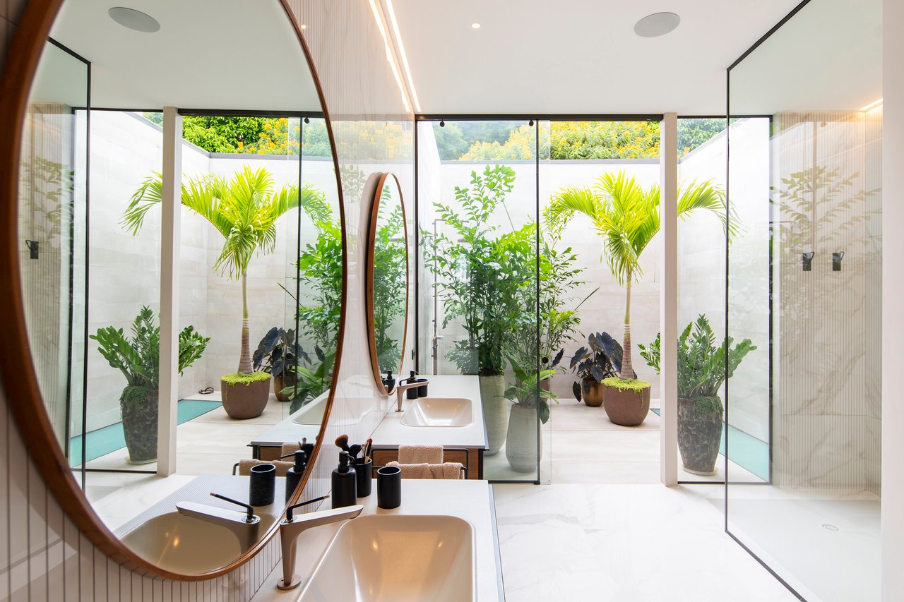 Contemporary Private View Estate, Escazu, San Jose