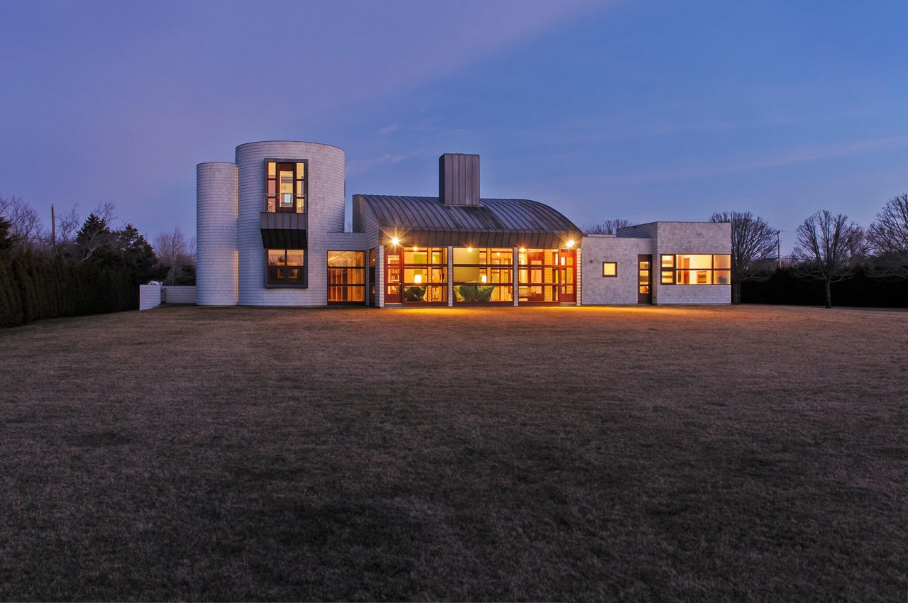 ‘Classic Gwathmey’ Sagaponack Estate Hits the Market at Just Under $28 Million