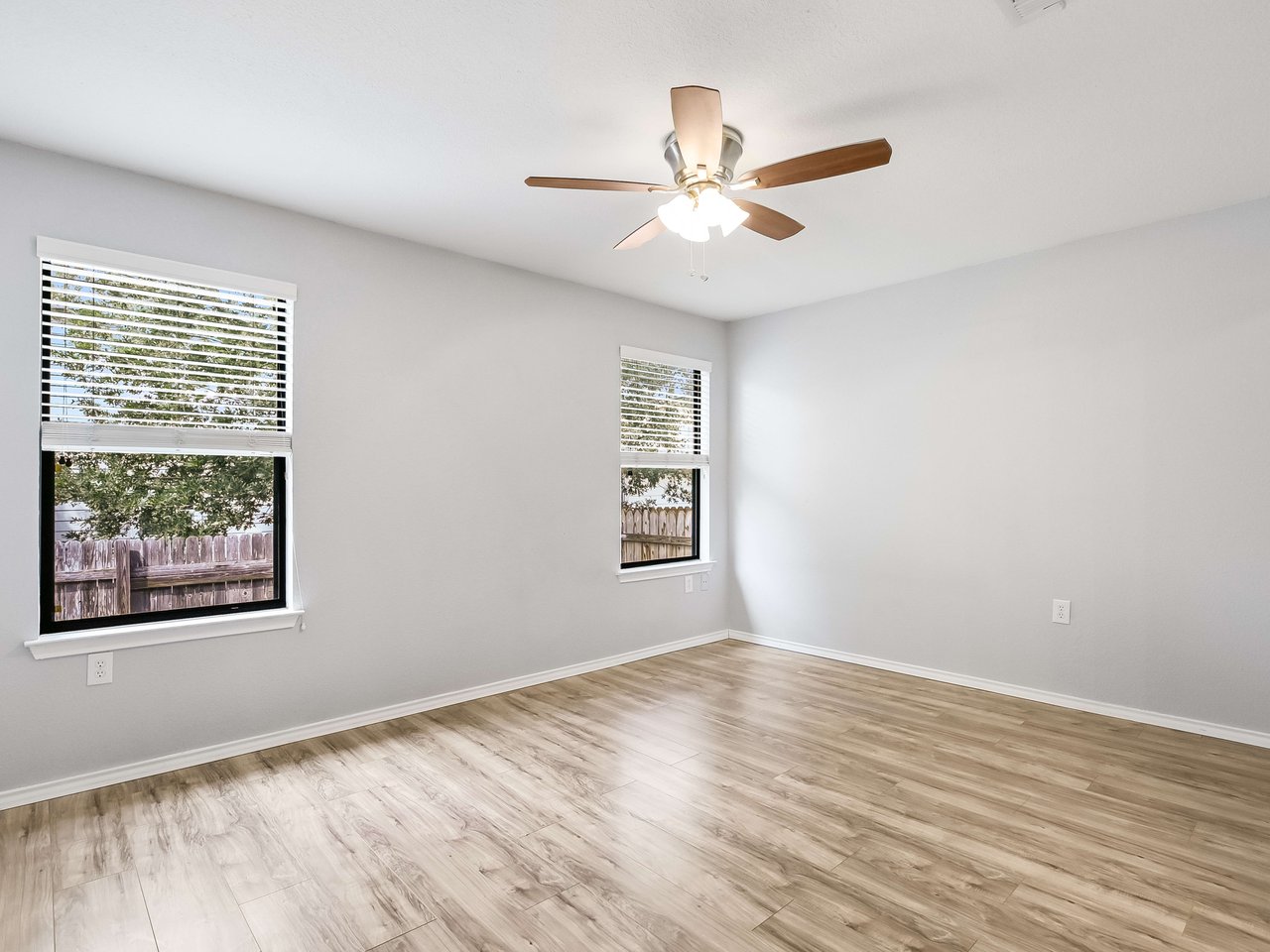 6800 Quinton
