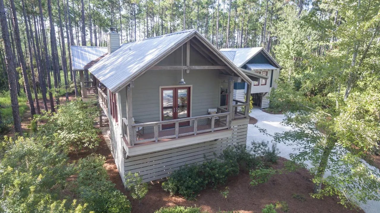 6402 RIVER BLUFF Trail