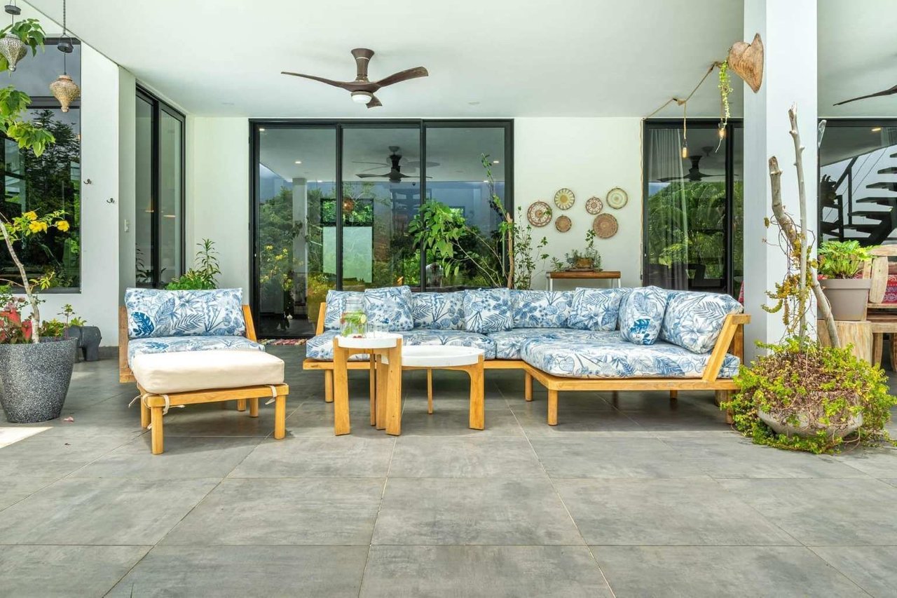Casa Blanca, Stunning House Located in Ojochal