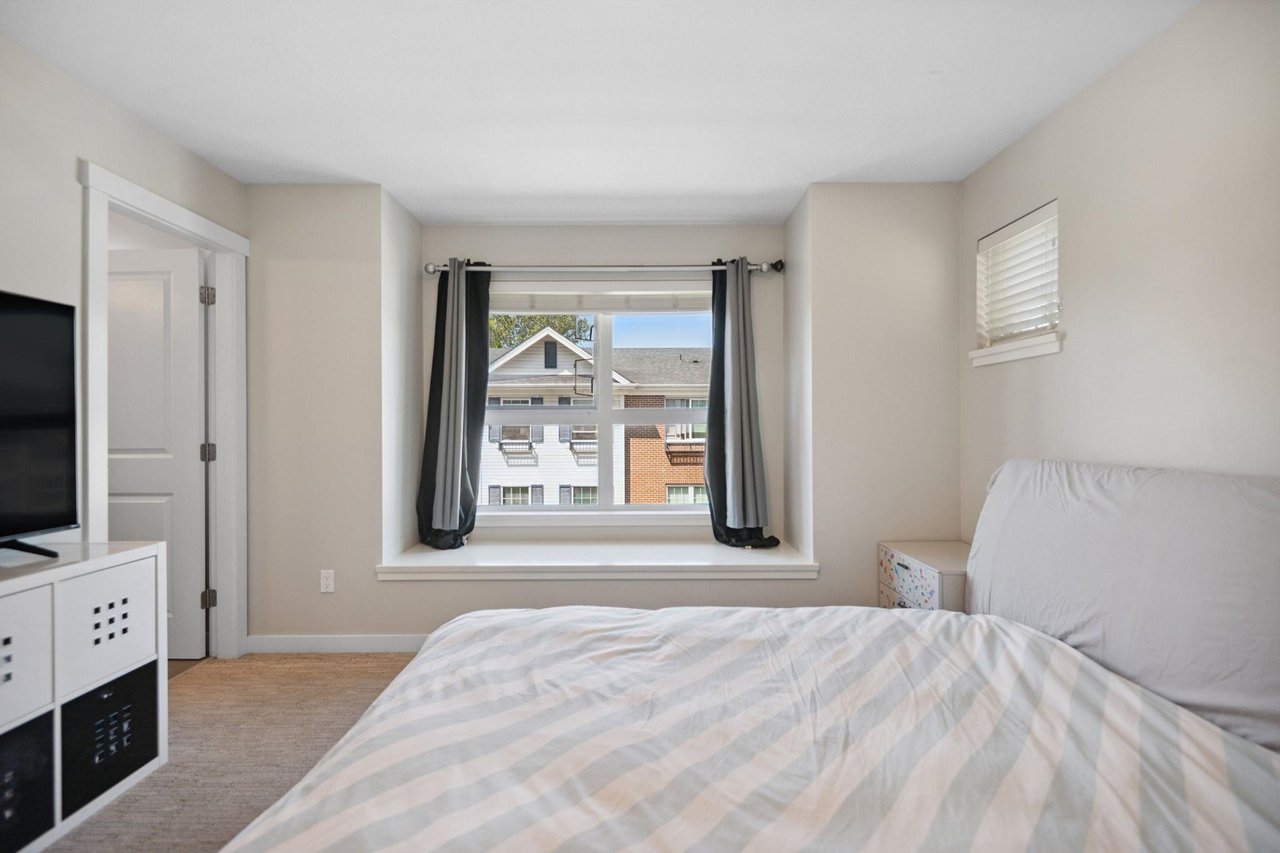 114-9671 Alberta Rd
