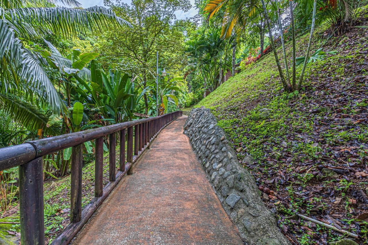 10-Acre Uvita Commercial Property with Existing Hotel & Highway Frontage – Development Potential Near the Beach