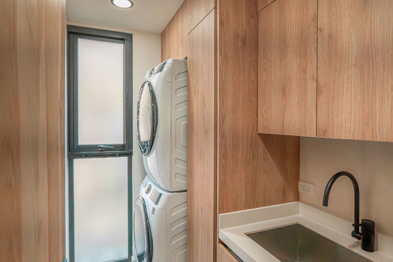 Tropical Modern Coastal Estate, Los Suenos, Puntarenas