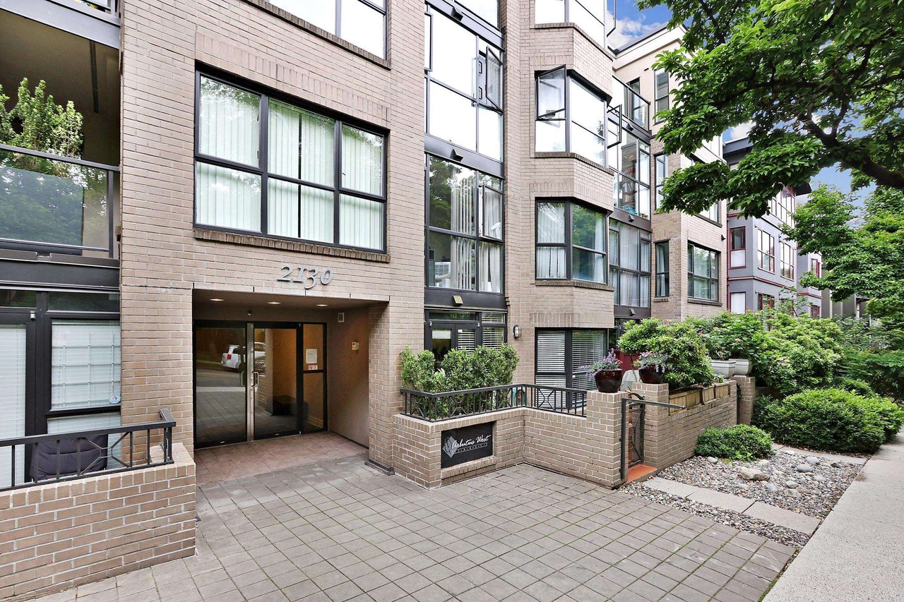 305-2130 W 12th Ave