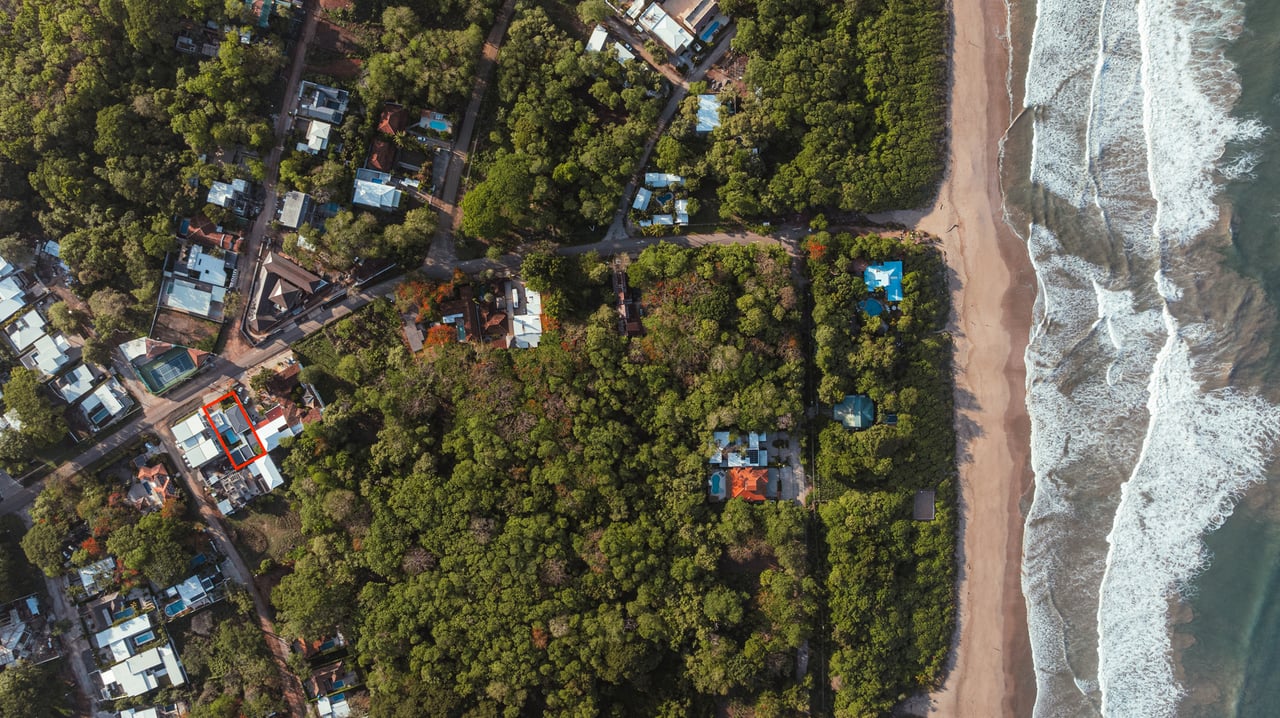 Tropical Modern Four Bedroom Home, Tamarindo, Guanacaste