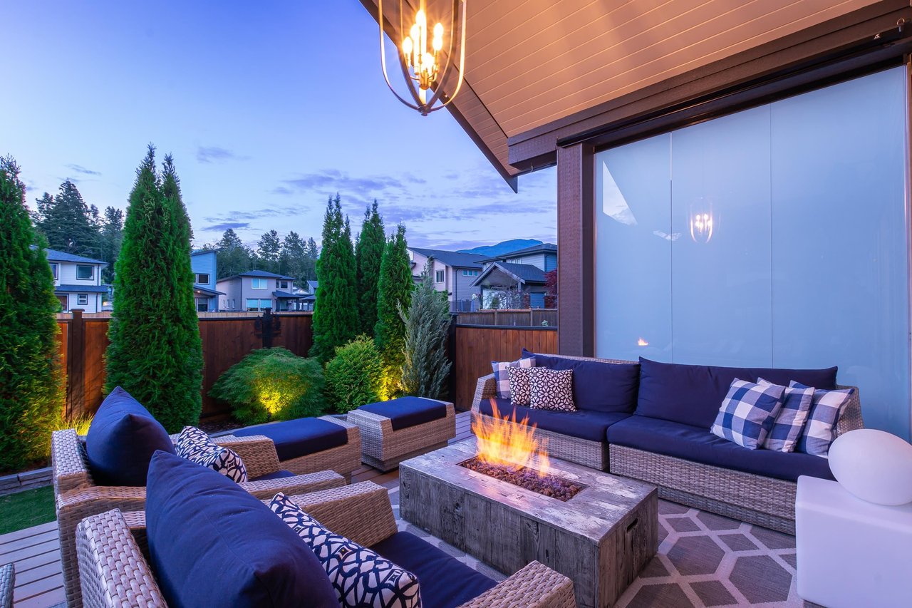 39279 Mockingbird Cres