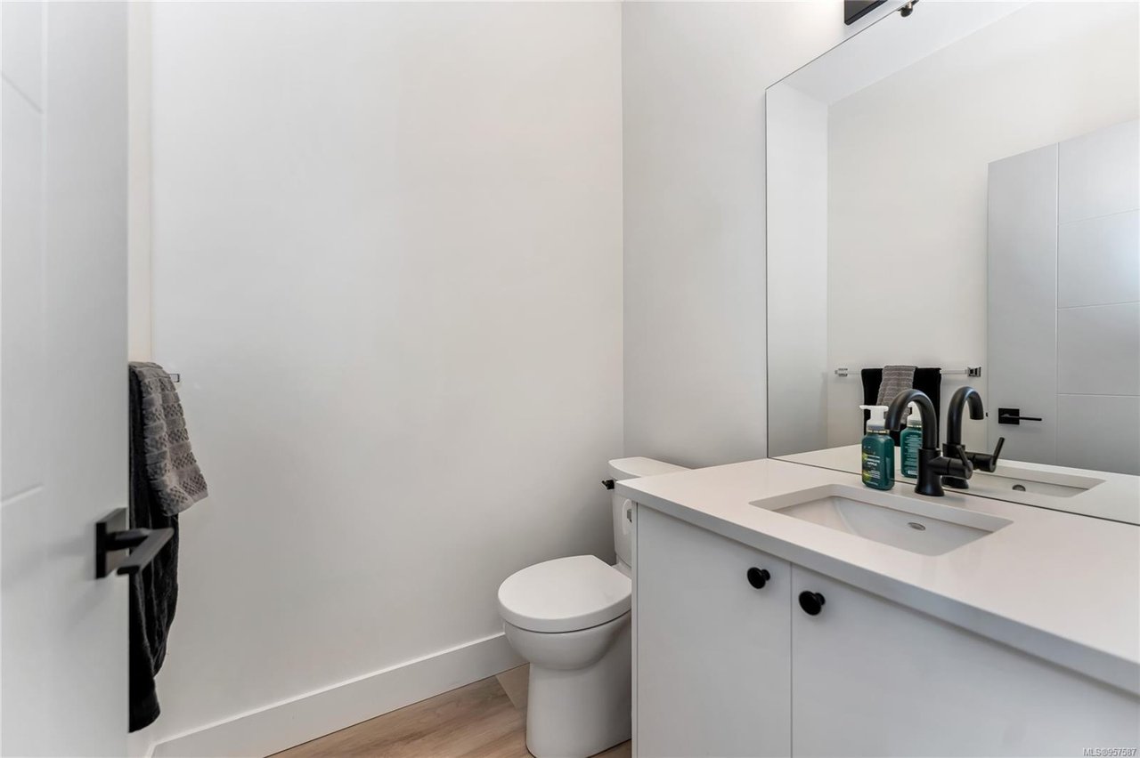 6557 Noblewood Pl