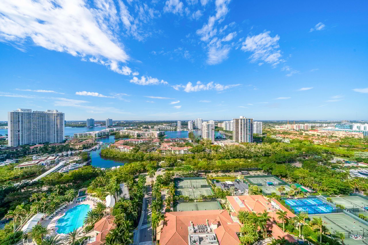 6000 Island Blvd # 2406