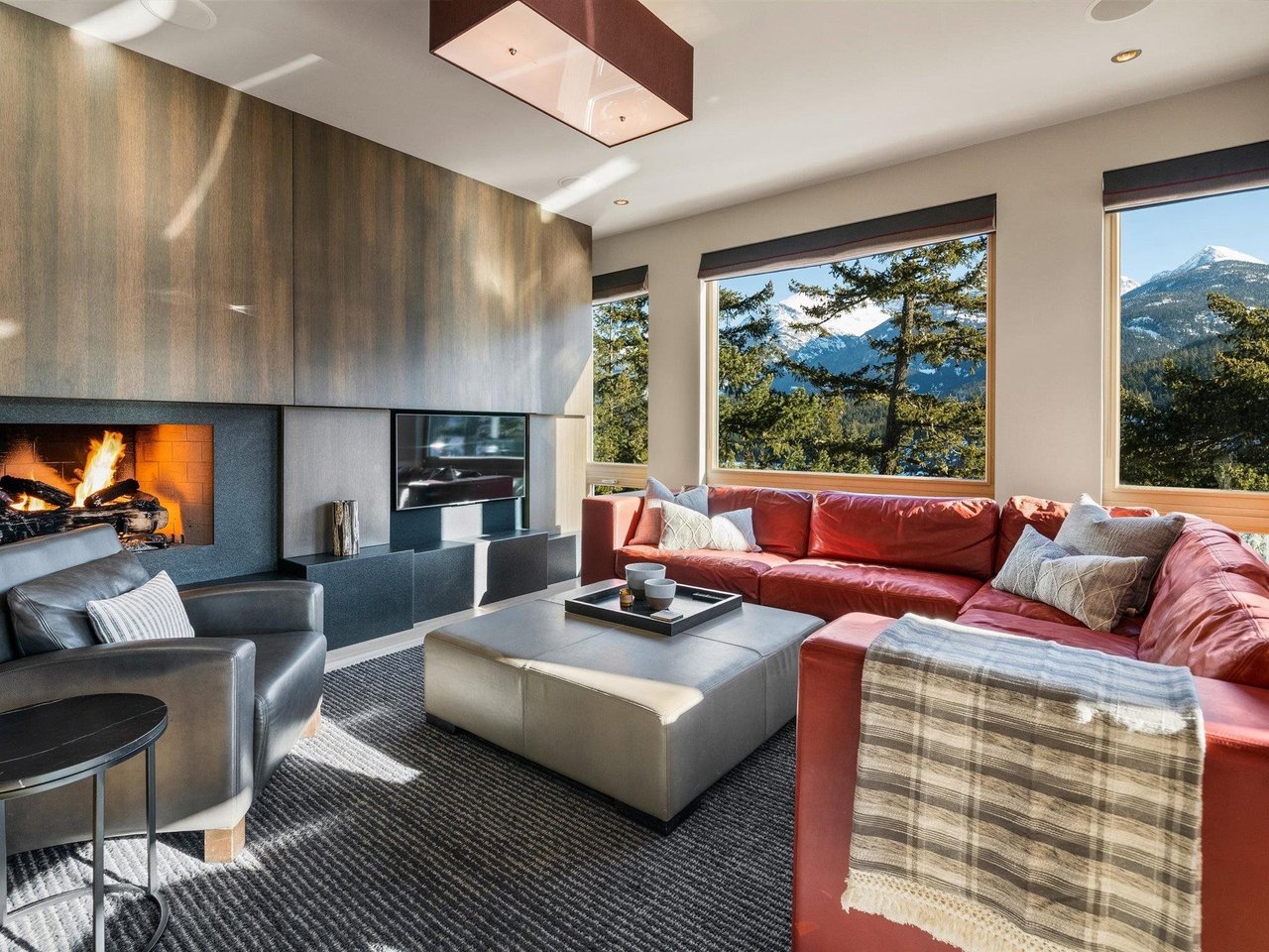 9329 Autumn Pl