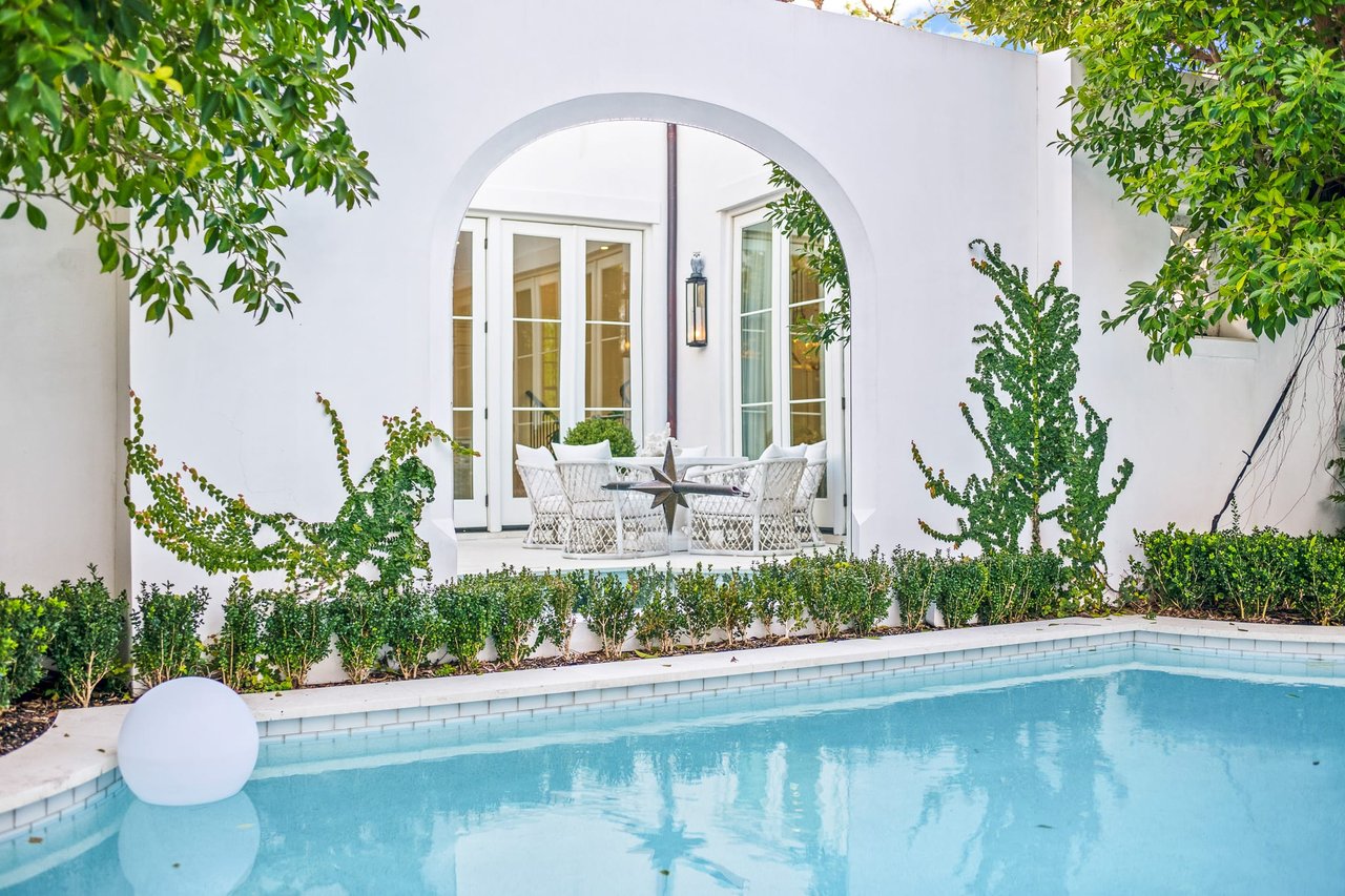 75 Caliza Lane