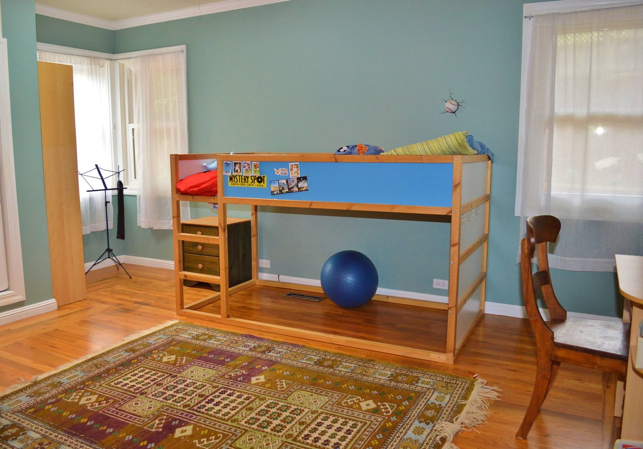 145 Ridgeway Avenue, Fairfax