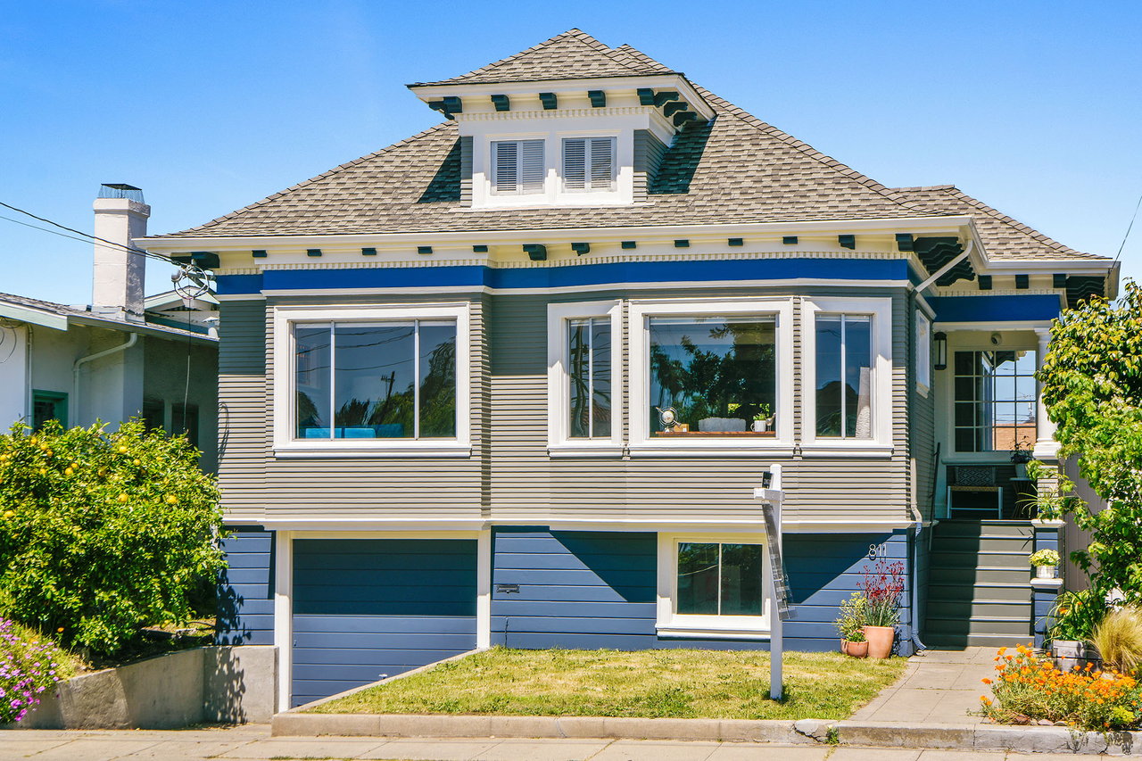 811 Santa Clara Ave