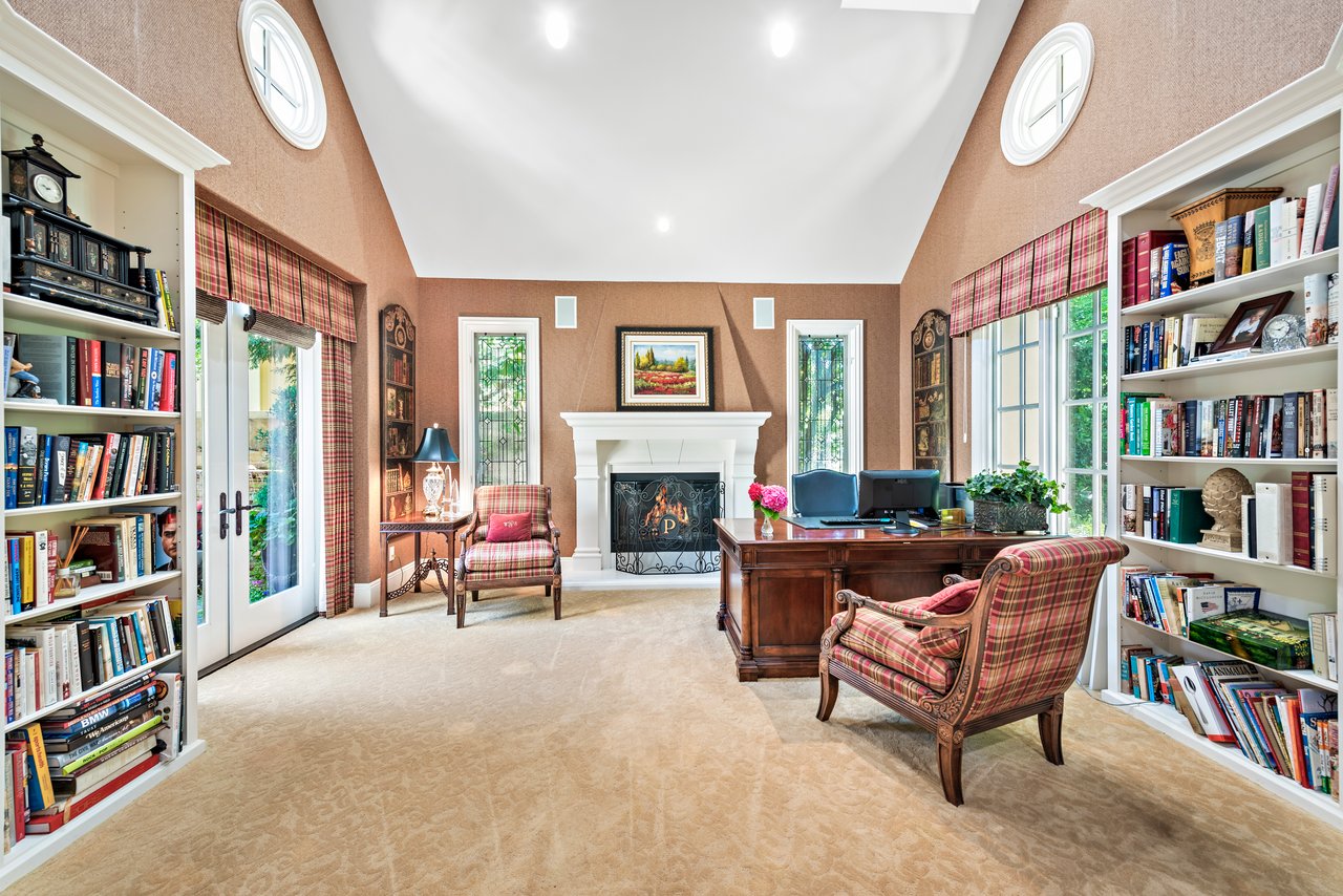 Covenant Hills Estate 