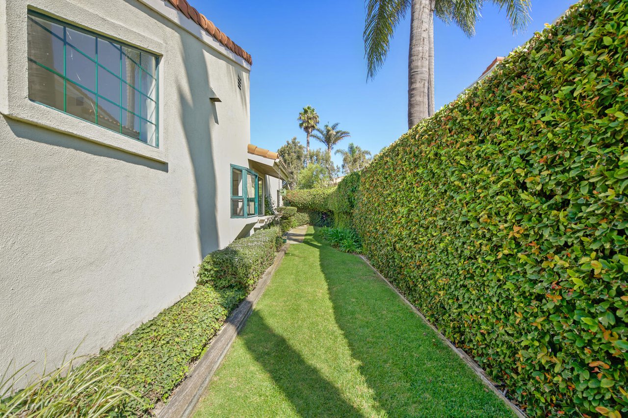 2990 Windward Way
