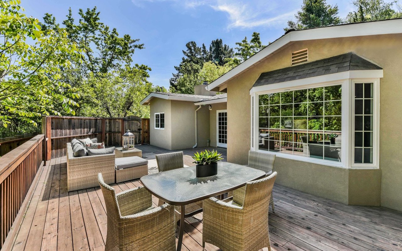 Nestled in the heart of Reliez Valley!
