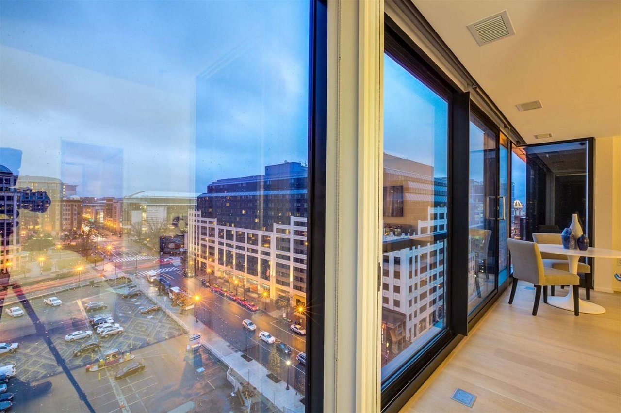 920 I St NW, #1105