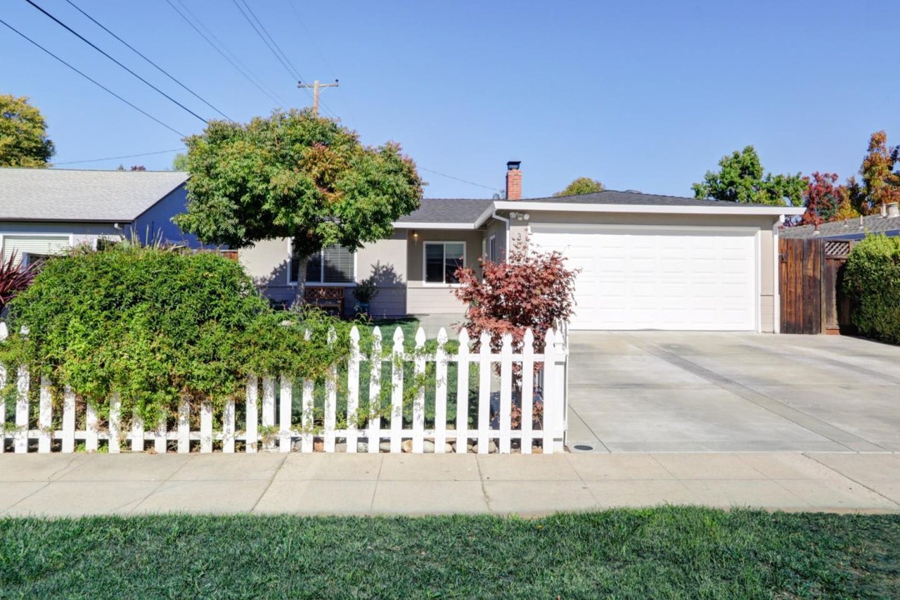 3095 Calzar Drive, Cambrian