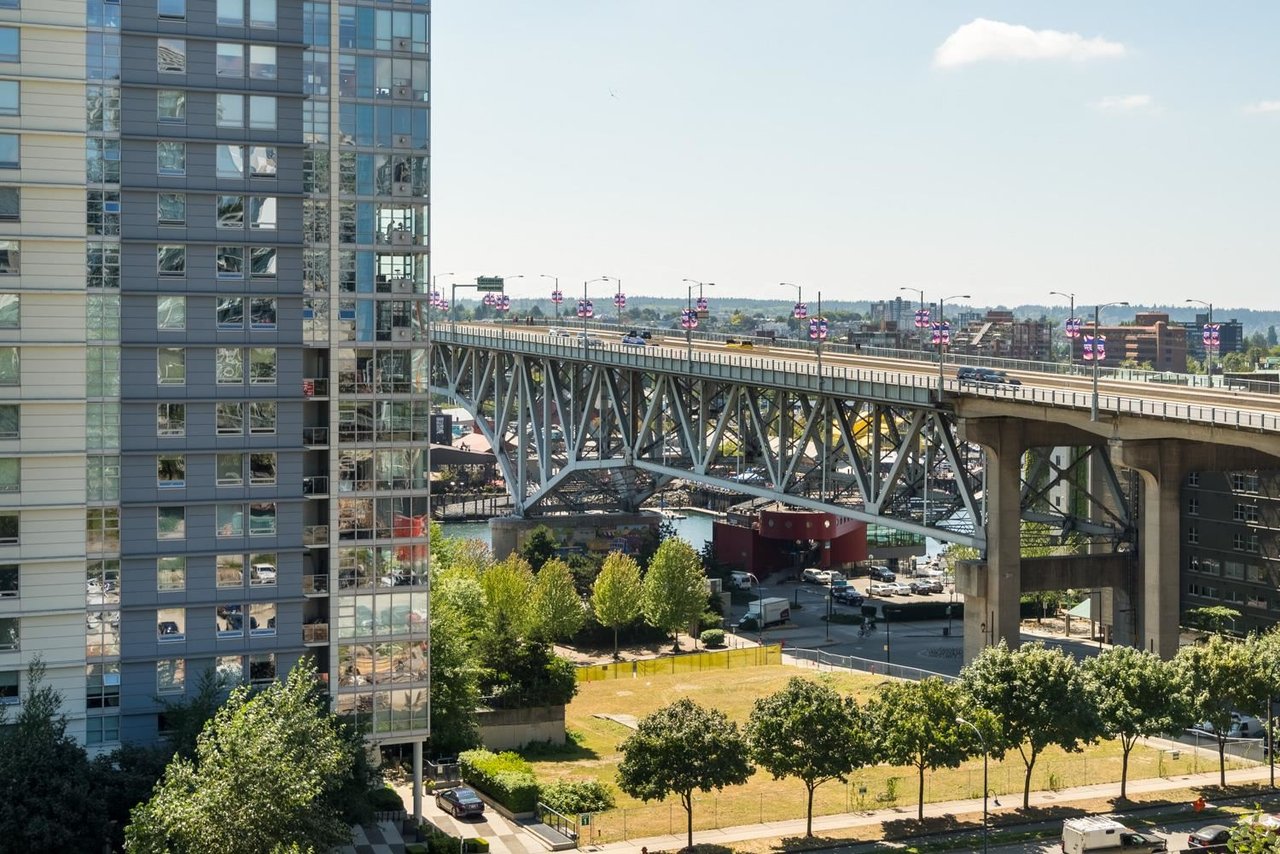 1003-550 Pacific Street, Vancouver