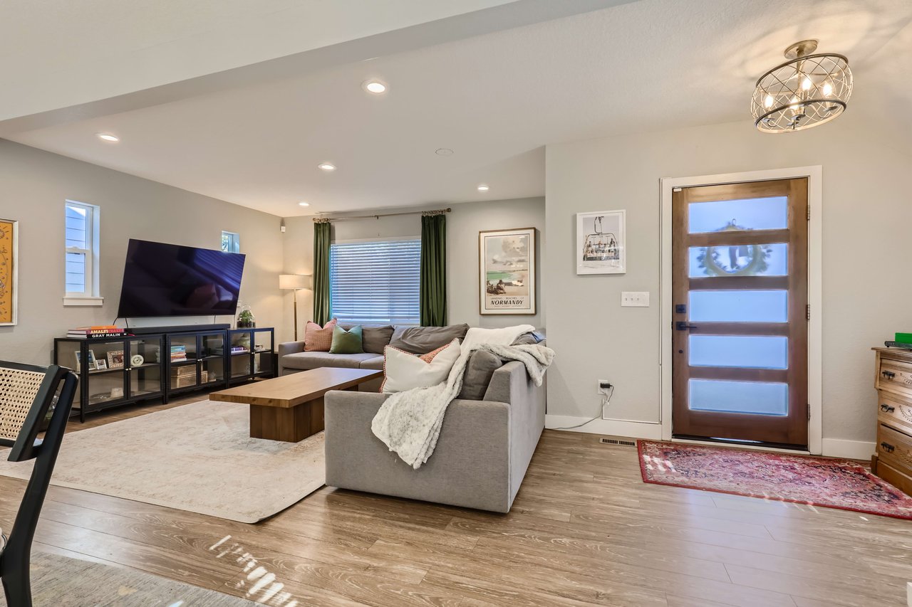 BERKELEY HAVEN | 4155 ZENOBIA ST