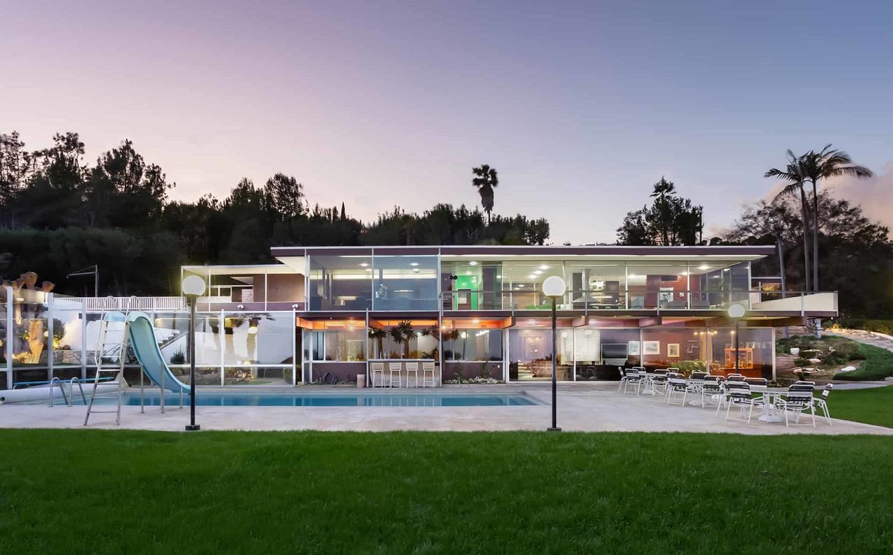 Nautical Richard Neutra–Designed House Hits Los Angeles Market