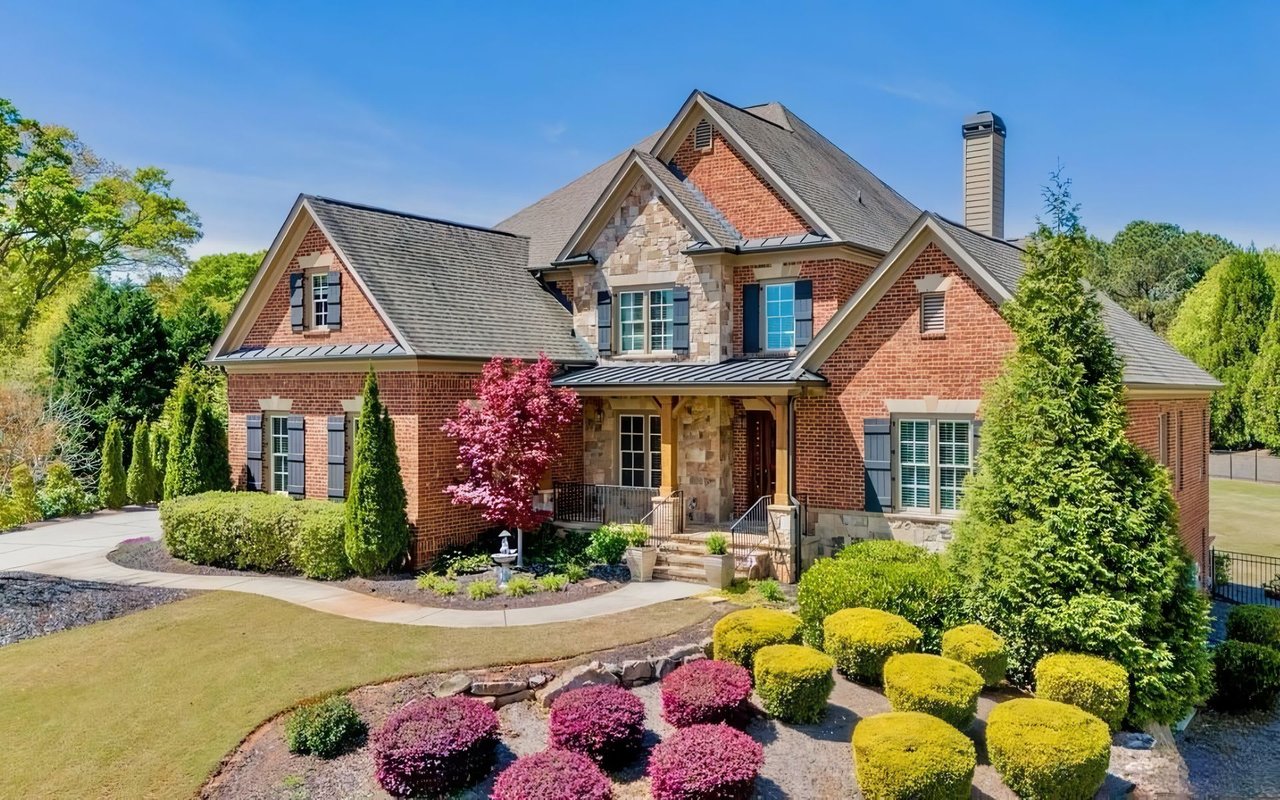 The Differences Between Buying a Second Home vs. Investment Property