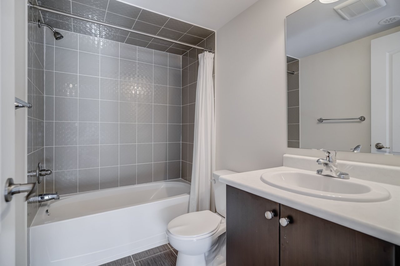 1218-11 Dunsheath Way