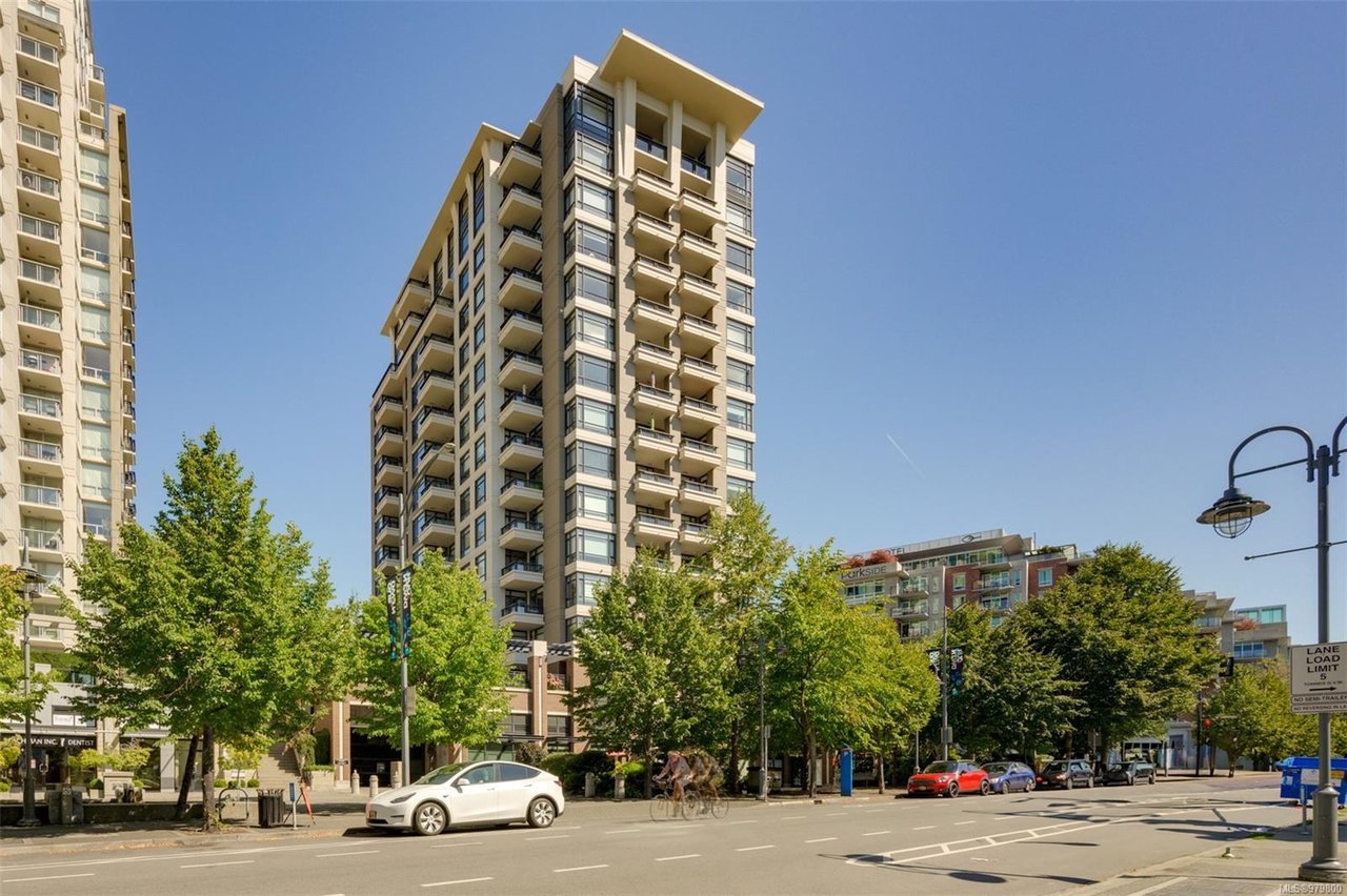 201-788 Humboldt St