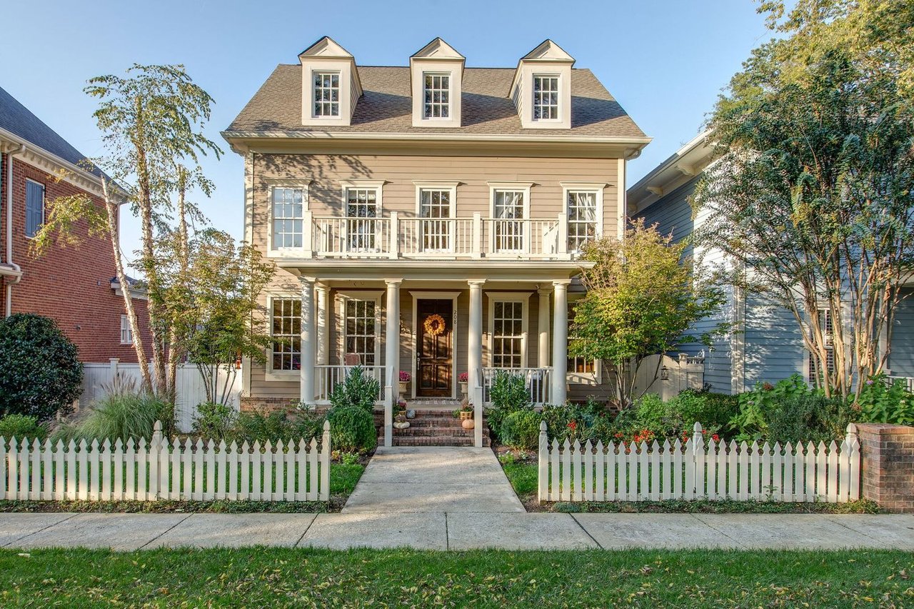 208 Morning Mist Ln