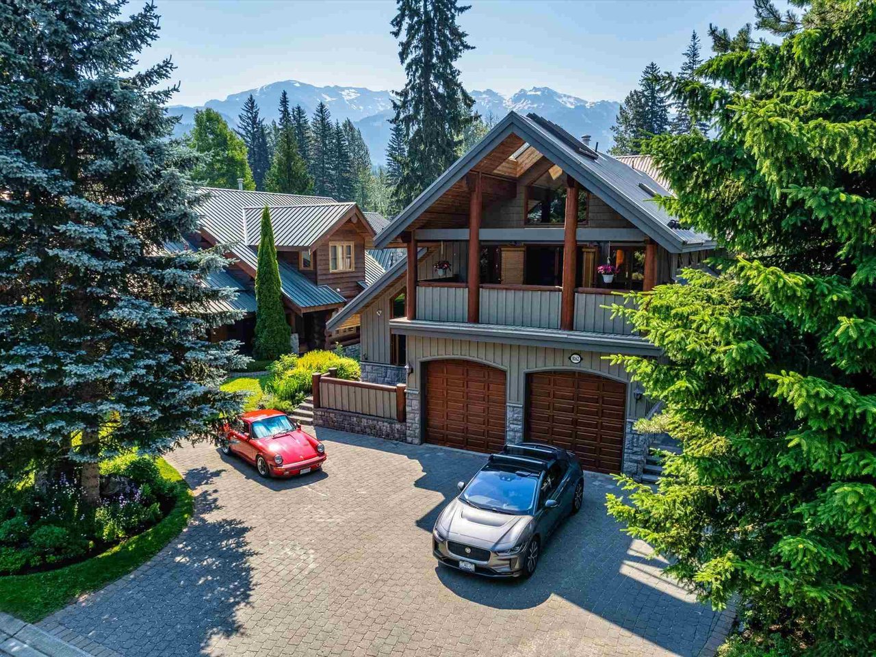 8162 Muirfield Cres