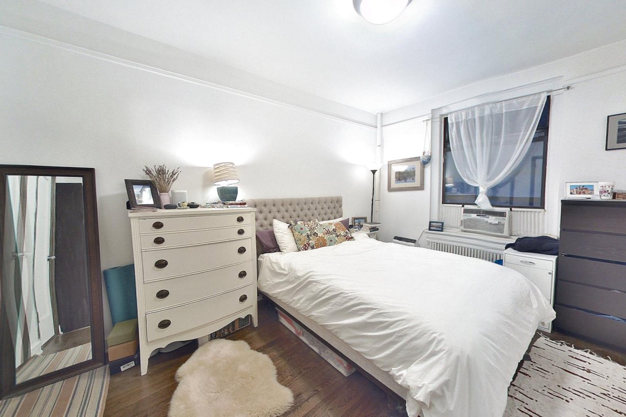102 West 79th Street, Apt 2-A