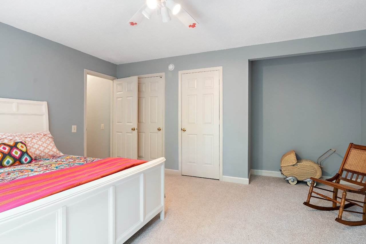 2905 Cove Ridge Road