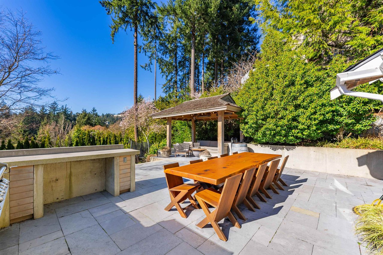 5732 Westport Ct