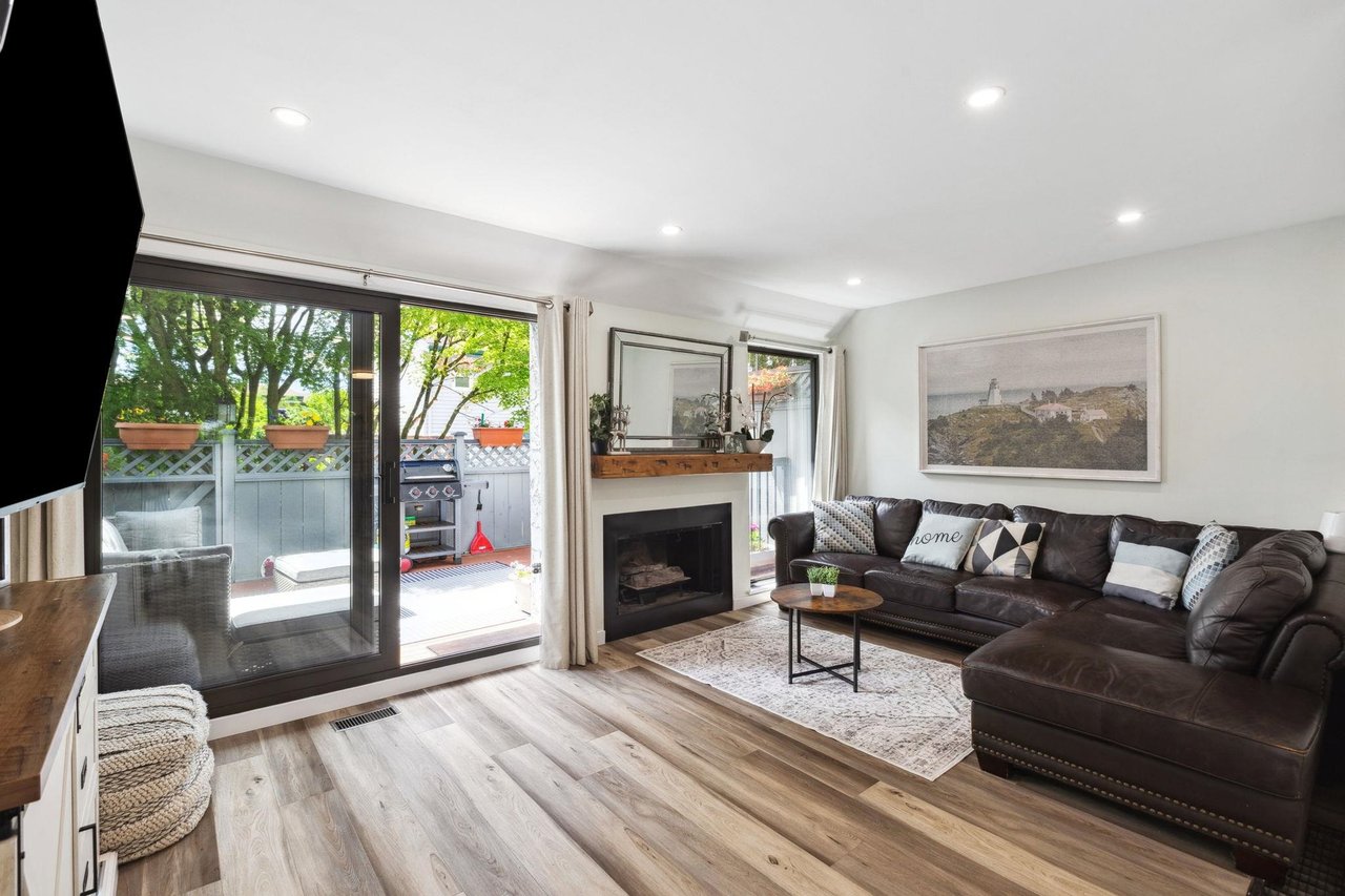 17-225 W 14th St