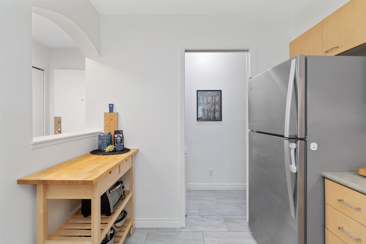 404-8495 Jellicoe St