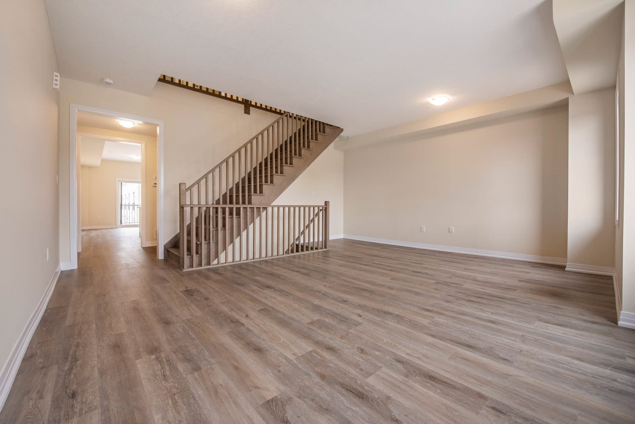 185 Bedrock Dr Unit: 3