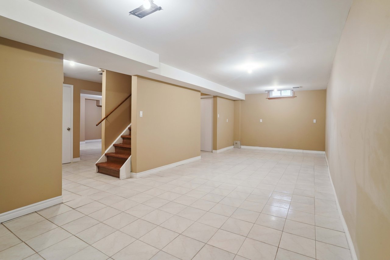 Fully renovated 4 bedroom in great location!