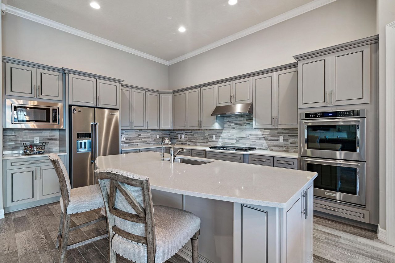 507 Sonoma Isles Cir