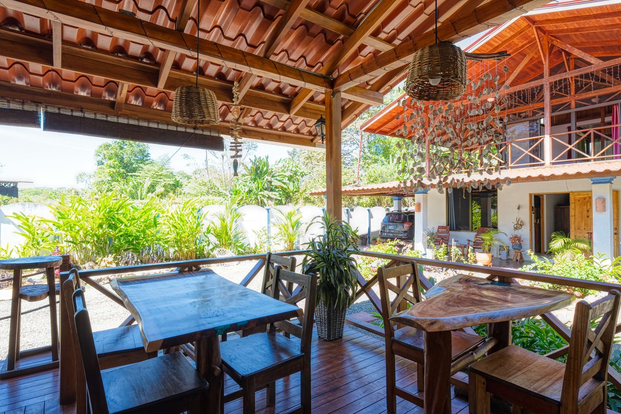 House, Villas and Restaurant on a great location in Uvita