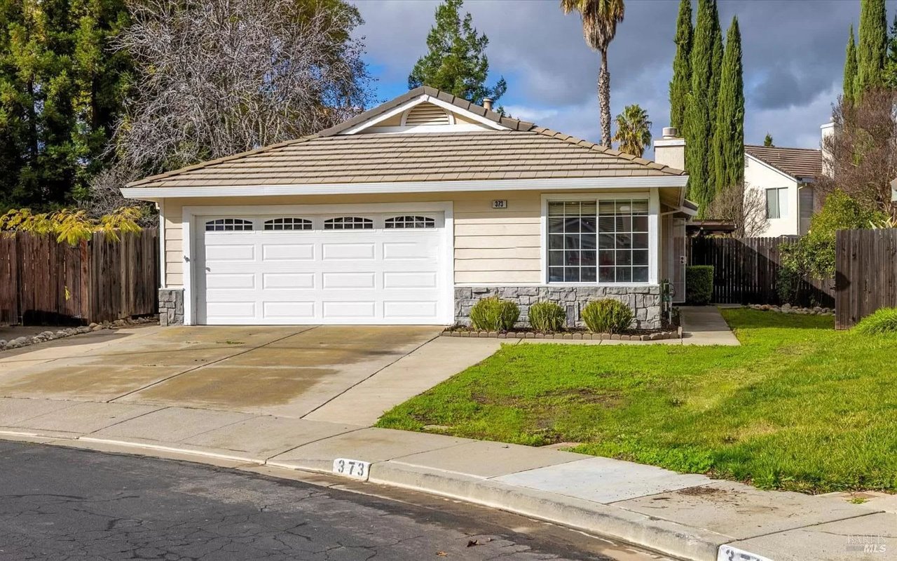 373 Bradley Dr